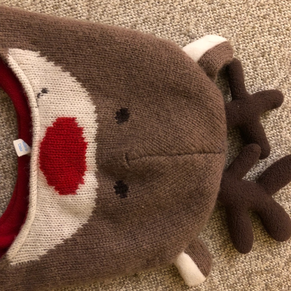 Adorable 6-12m Reindeer Hat - Picture 6 of 7